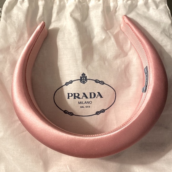 ❌ SOLD ❌ Prada Headband Pink - Picture 2 of 4